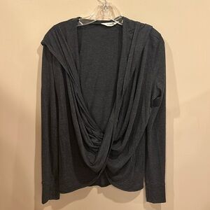 💙 ATHLETA Hooded Long-sleeve